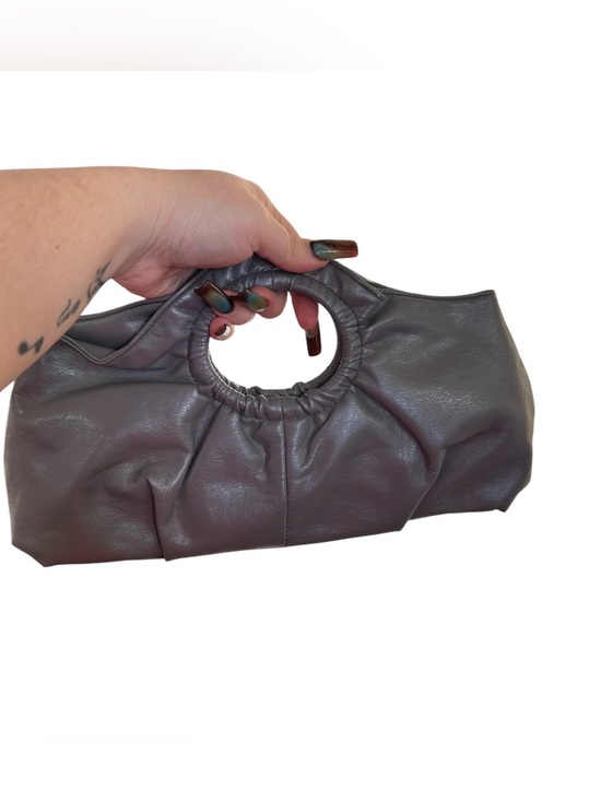 Vintage Handbags - Vintage Gray Ruched Circle-Handle Wristlet Clutch